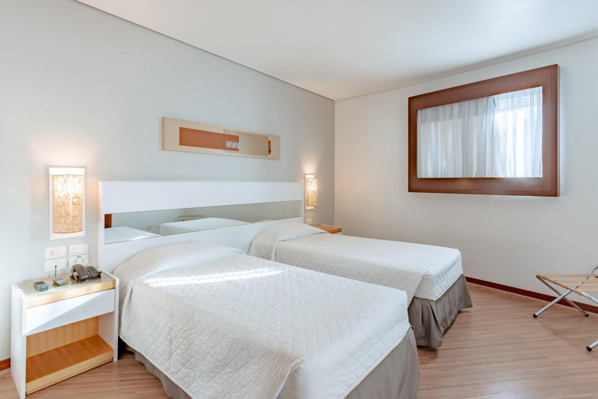 Luxury Twin Room,1645653229:JPEG